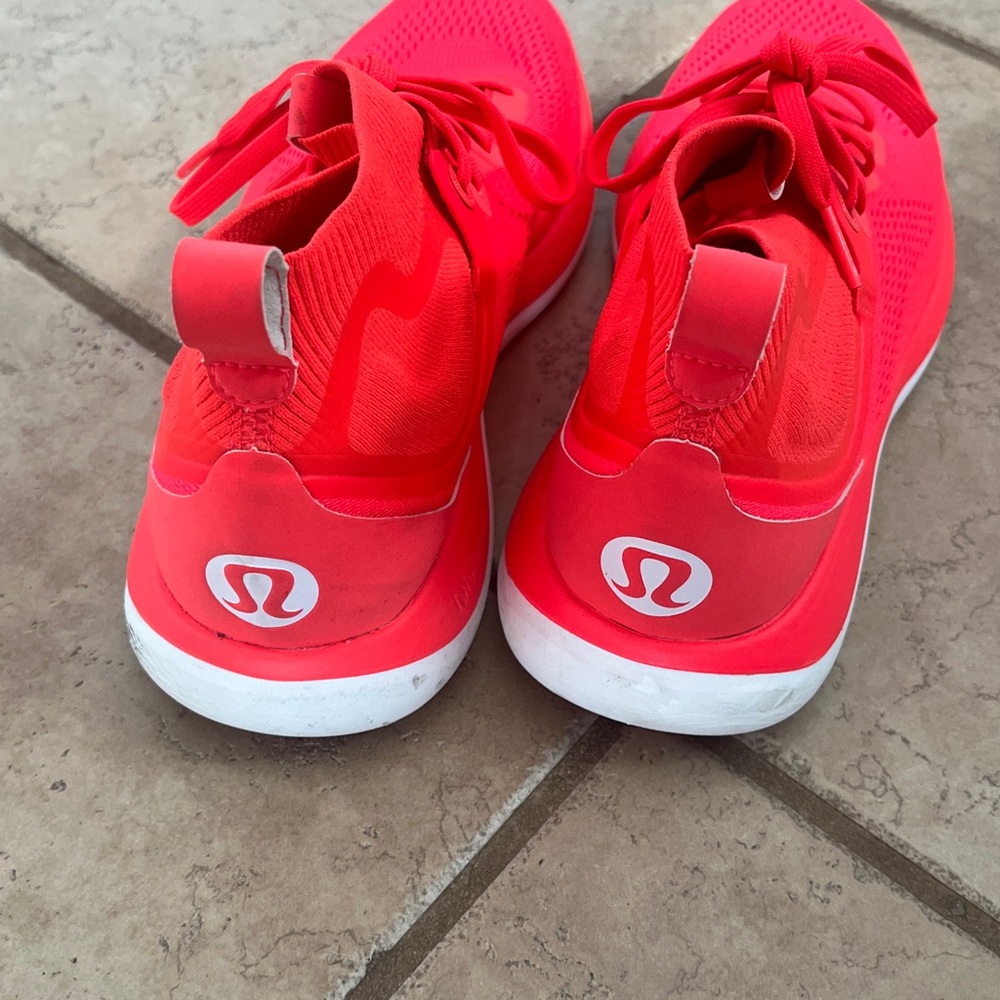 Lululemon Athletics Charge Bright tennis shoes - Picture 2 of 5